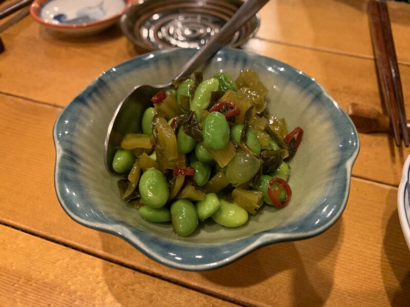 阿佐ヶ谷「餃子坊 豚八戒」高菜と枝豆の和え物