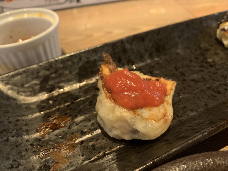 国分寺「餃子BAR こゝろ」トマトペースト