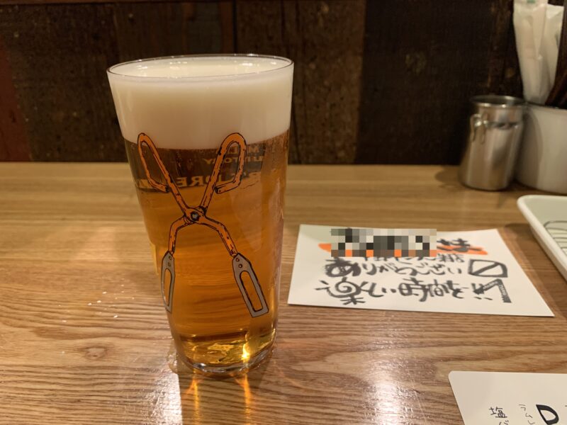 中野「トング」生ビール
