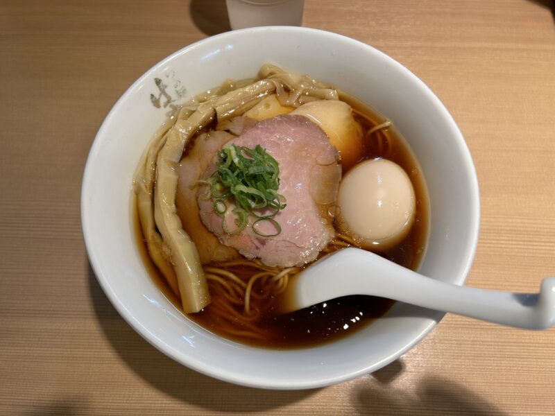新宿「はやし田」醤油らぁ麺
