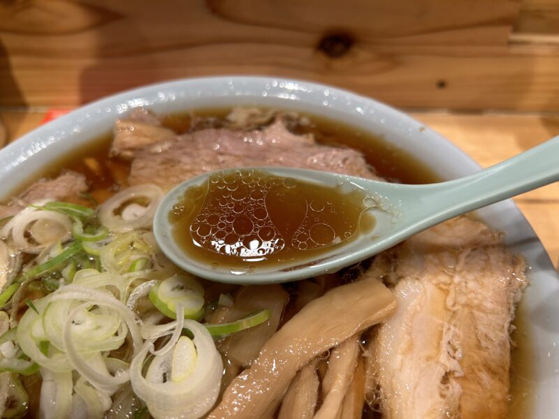 下北沢「なおちゃんラーメン」スープ