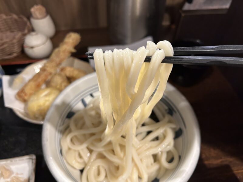 高田馬場「讃岐うどん蔵之介」コシの強い麺