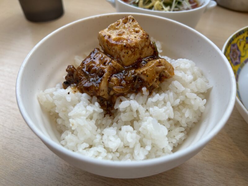 下北沢「金威（カムイ）」麻婆豆腐＆ご飯