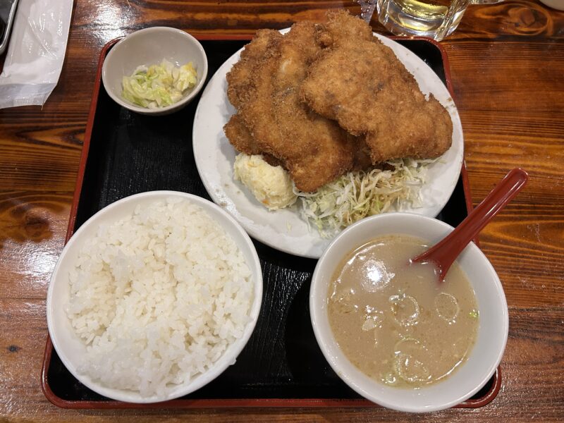 恵比寿「どんく」チキンカツ定食