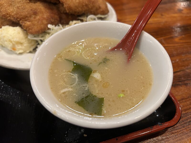 恵比寿「どんく」定食のスープ