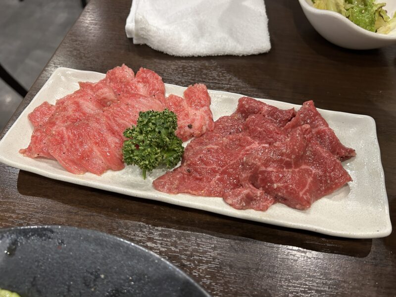 川崎「肉小僧 匠」塩ダレニンニクで食べる和牛