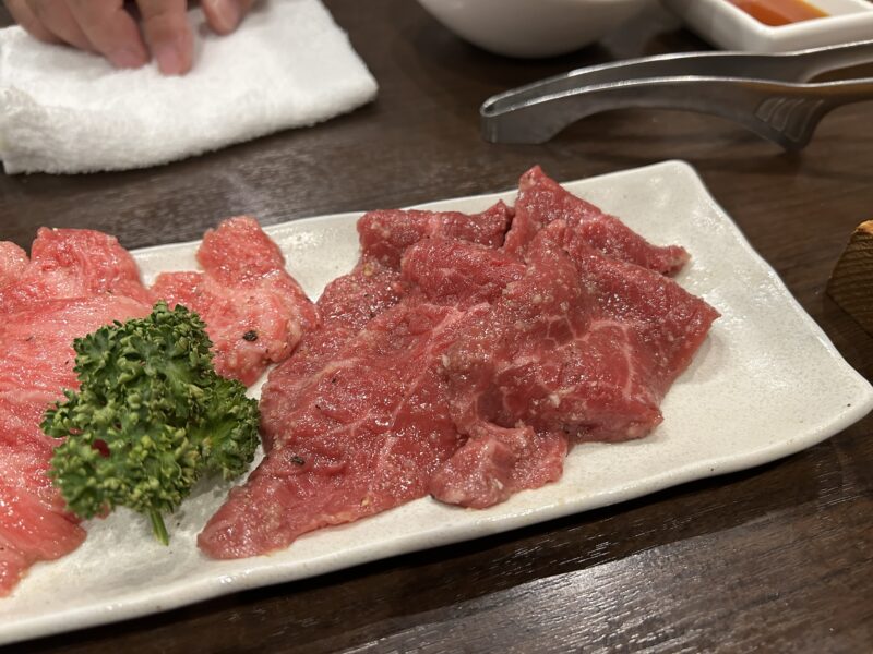 川崎「肉小僧 匠」塩ダレニンニク和牛赤身