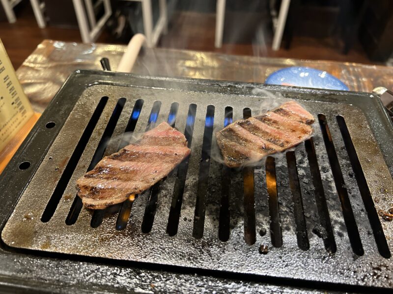 梅が丘「焼肉ラッキー」特上カルビ