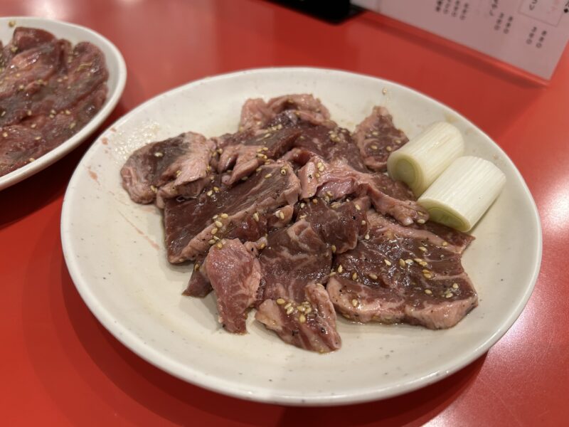 中目黒「焼肉 冷麺 てっちゃん」カルビ（塩）