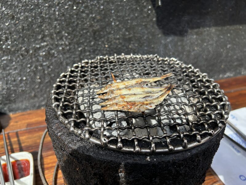 野毛「大夢」お通し(名物きびなご)