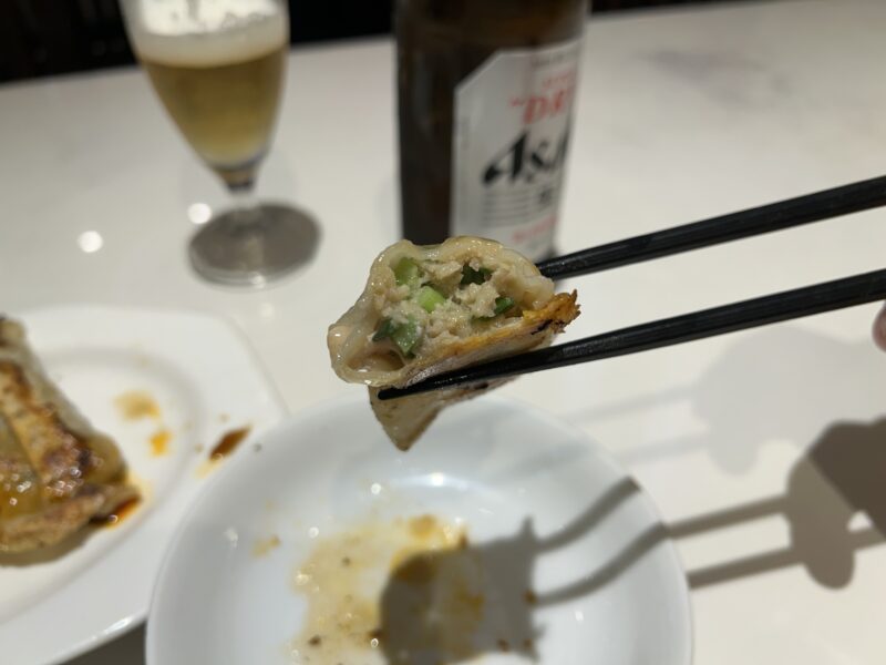 目黒「本場四川料理龍門」味わいのスイッチになる青ネギの清涼感