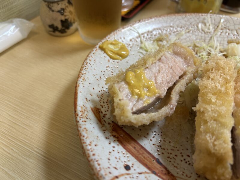 御徒町「とん八亭」」肉の旨みをダイレクトに味わう組み合わせ