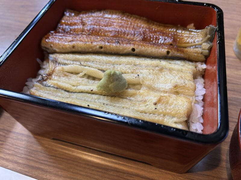 世田谷代田「宮川」タレ派も唸る味わいの【塩鰻重】