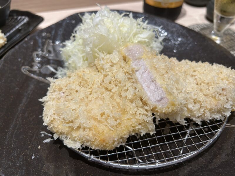 飯田橋「憲進」レアでもウェルダンでもない“絶妙ミディアム”