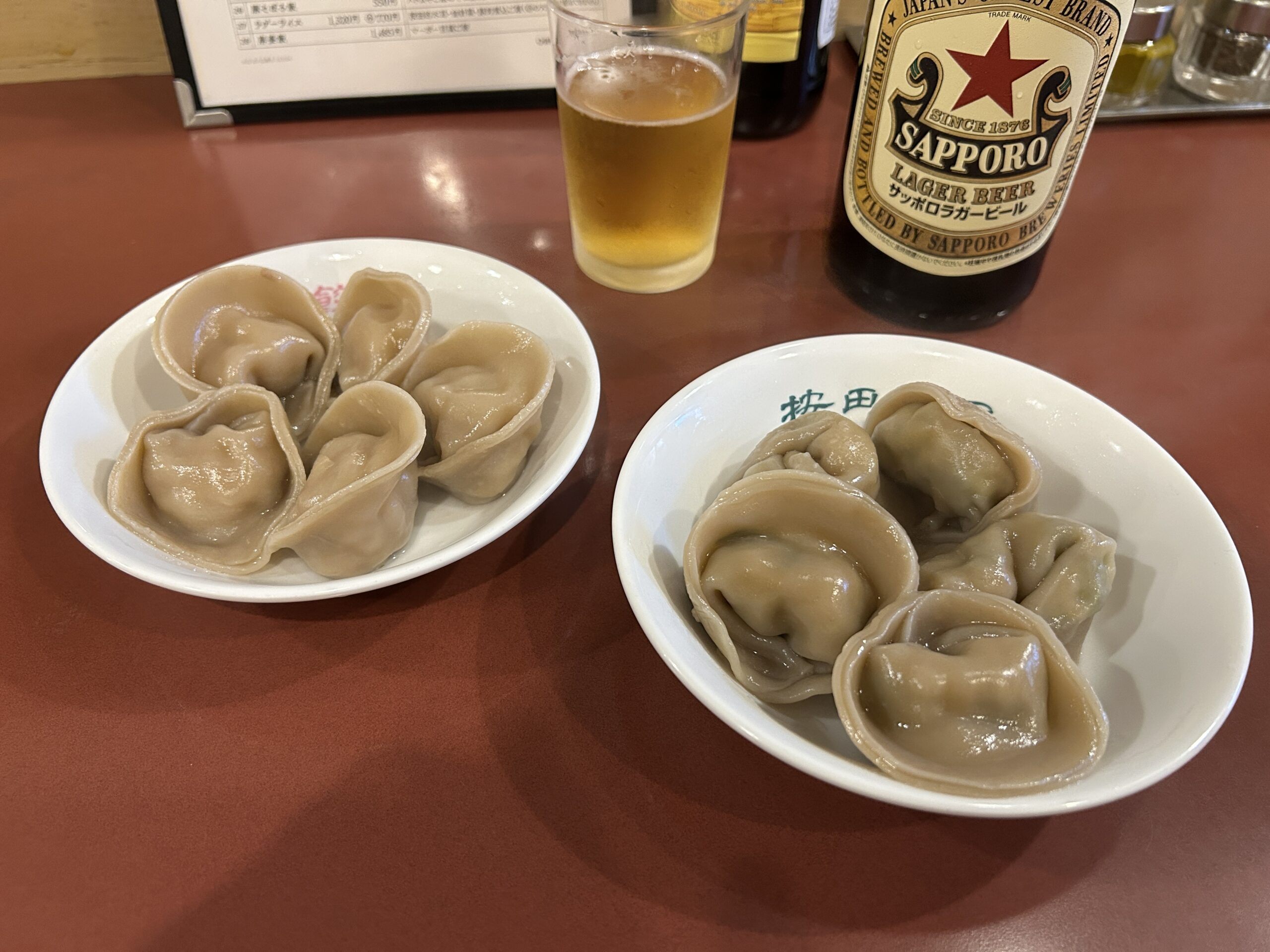 代々木上原「按田餃子」香菜水餃子＆搾菜水餃子