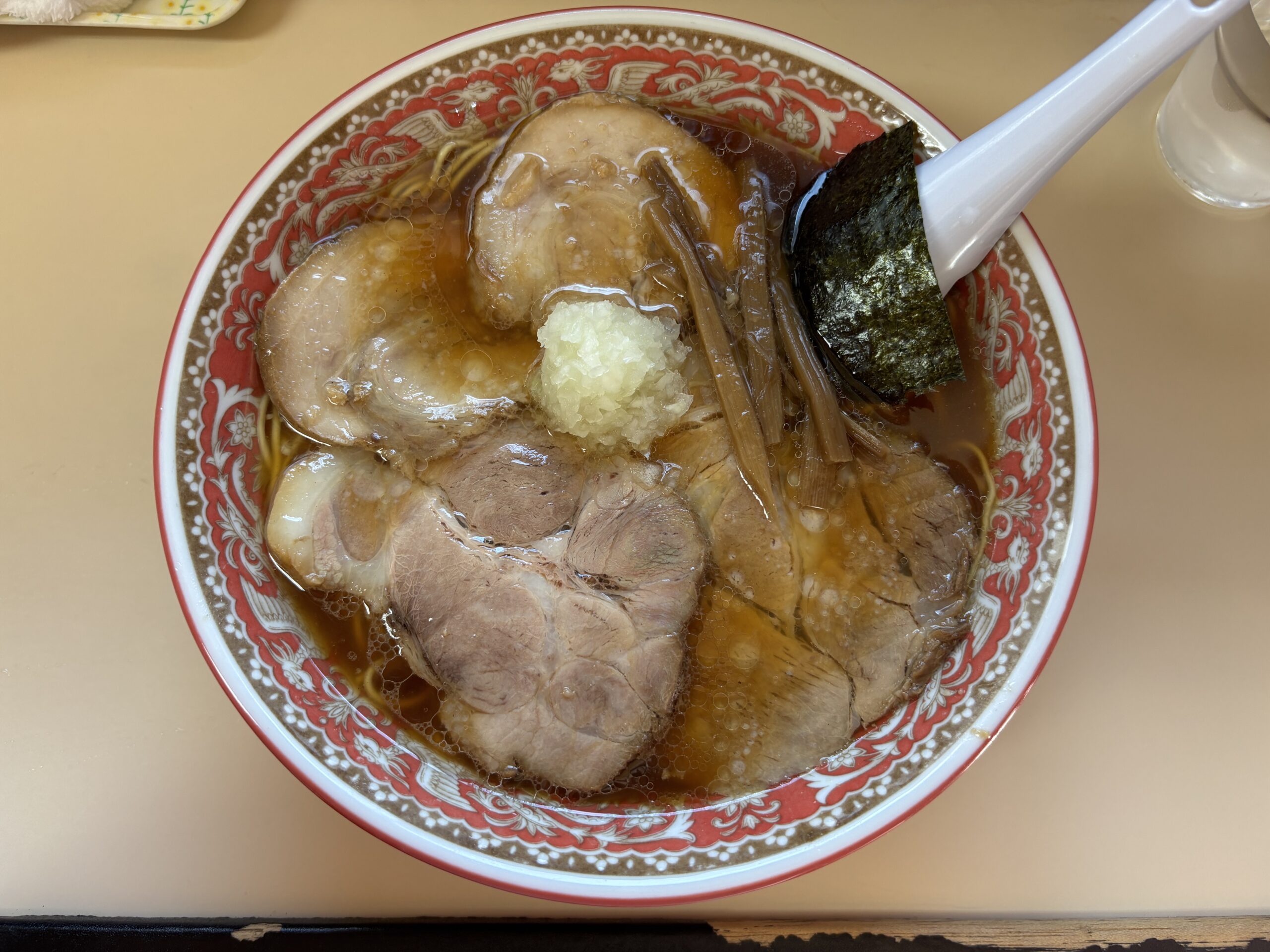 八王子「タンタン」親子3代続く名店の味を堪能できるミックスチャーシュー麺