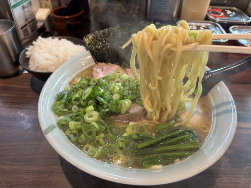 阿佐ヶ谷「あさが家」麺は家系ラーメンの正統を継ぐ「酒井製麺」