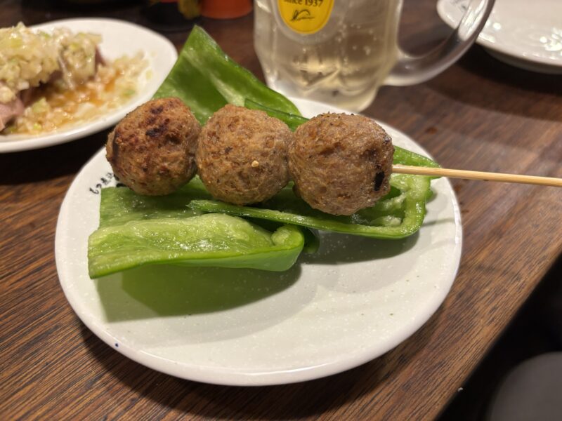 新宿「もつやき処 沼田」つくね串の進化系！遊び心あふれる「つくP」