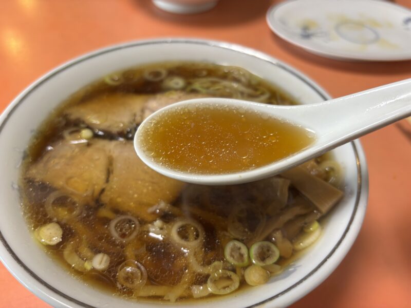 野方「十八番(おはこ)」東京で手打ち麺の町中華が食べられる店