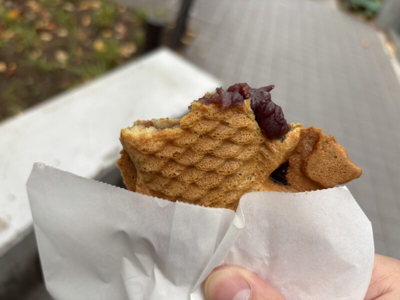 下高井戸「たい焼き たつみや」こぼれ出る熱々あんこ