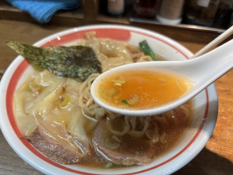 大井町「麺壱 吉兆」飲み会後の〆にも重さを感じさせないスープ