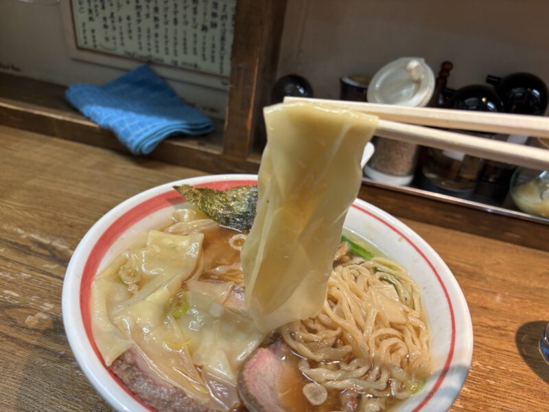 大井町「麺壱 吉兆」つるんとした喉越しが楽しいワンタン