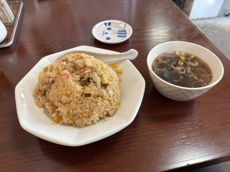 熊谷「餃子むさし屋」しっとり系のチャーハン