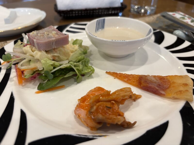 桜木町「綺・Luck（キラク）」もう少し濃厚な味わいを期待したポタージュスープ