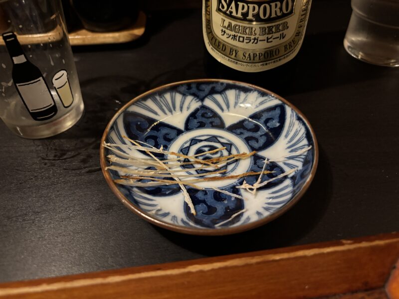 代田橋「しゃけ小島」避けては通れない焼き魚の宿命でもある骨残り