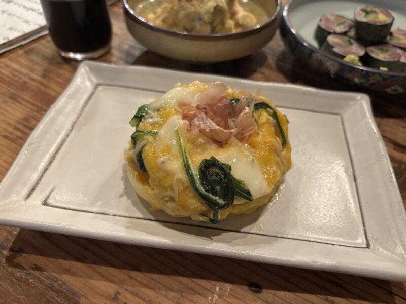 吉祥寺「火弖ル」出汁の塩気としらすの塩味のバランスが絶妙な“そしらす玉子とじ”