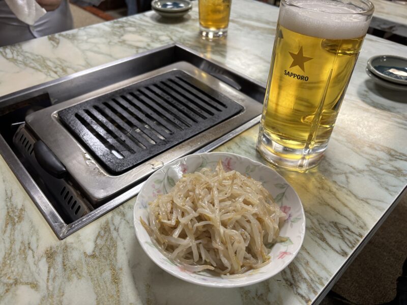 中野・新井薬師「中野苑」これでサービス?普通にうまい“もやしナムル”