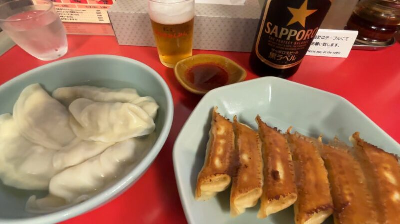 栃木「宇都宮みんみん本店」焼餃子と水餃子とキンキンに冷えた瓶ビール