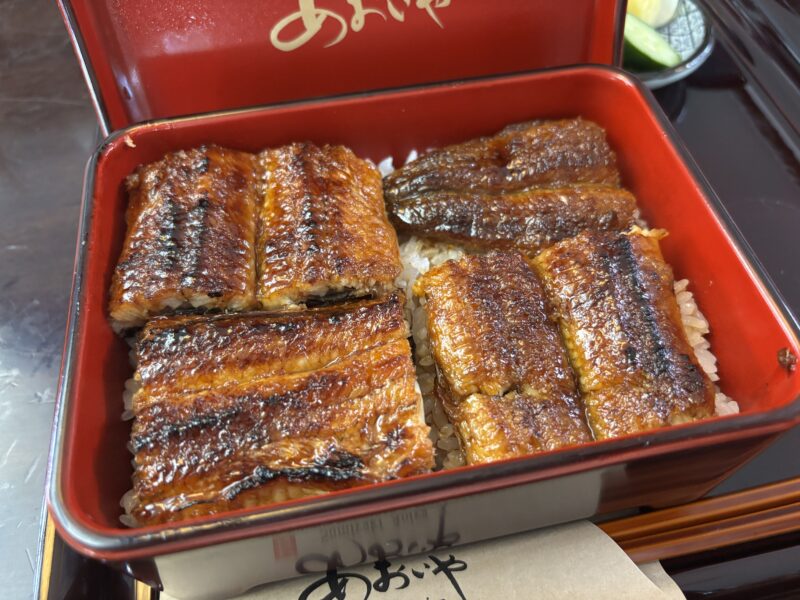 静岡・浜松「あおいや」長年継ぎ足してきたような深みを感じさせる香りが特徴的