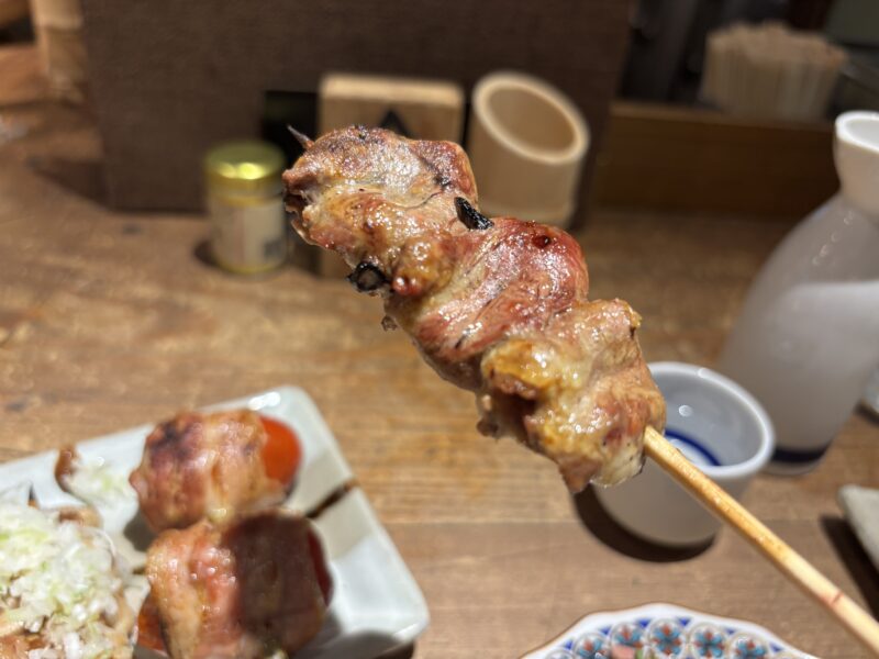 吉祥寺「たまや」プリッとした弾力がすぐ歯切れの良さへ変わる“ハツ串”