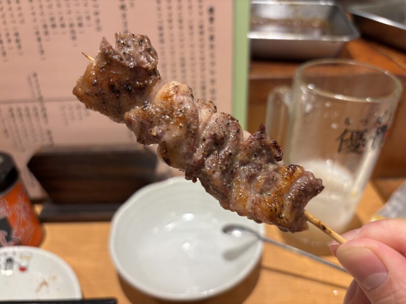 経堂「もつやき優貴」見つけると必ずと言っていいほど注文する筆者おすすめの串“こころのこり”
