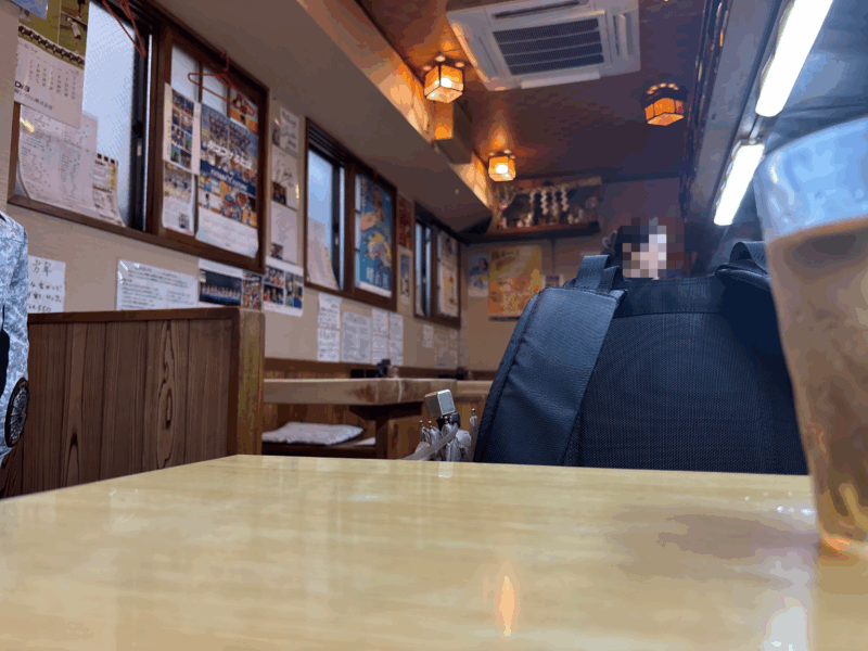 品川シーサイド「安右衛門」地域に根付いた店であることが伝わってくる店内の雰囲気