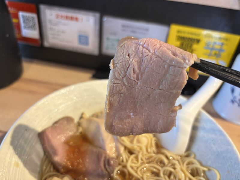 五反田「麺屋 彩音~Sign~」個人的に印象が強く残った“豚のレアロースチャーシュー”